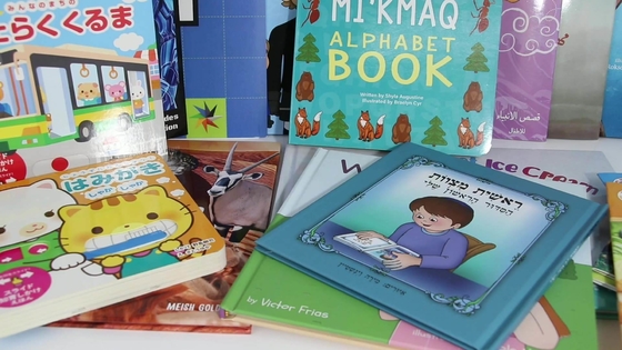 A3 A4 A5 A6 การพิมพ์หนังสือแบบกำหนดเอง การพิมพ์หนังสือระบายสีสำหรับเด็ก